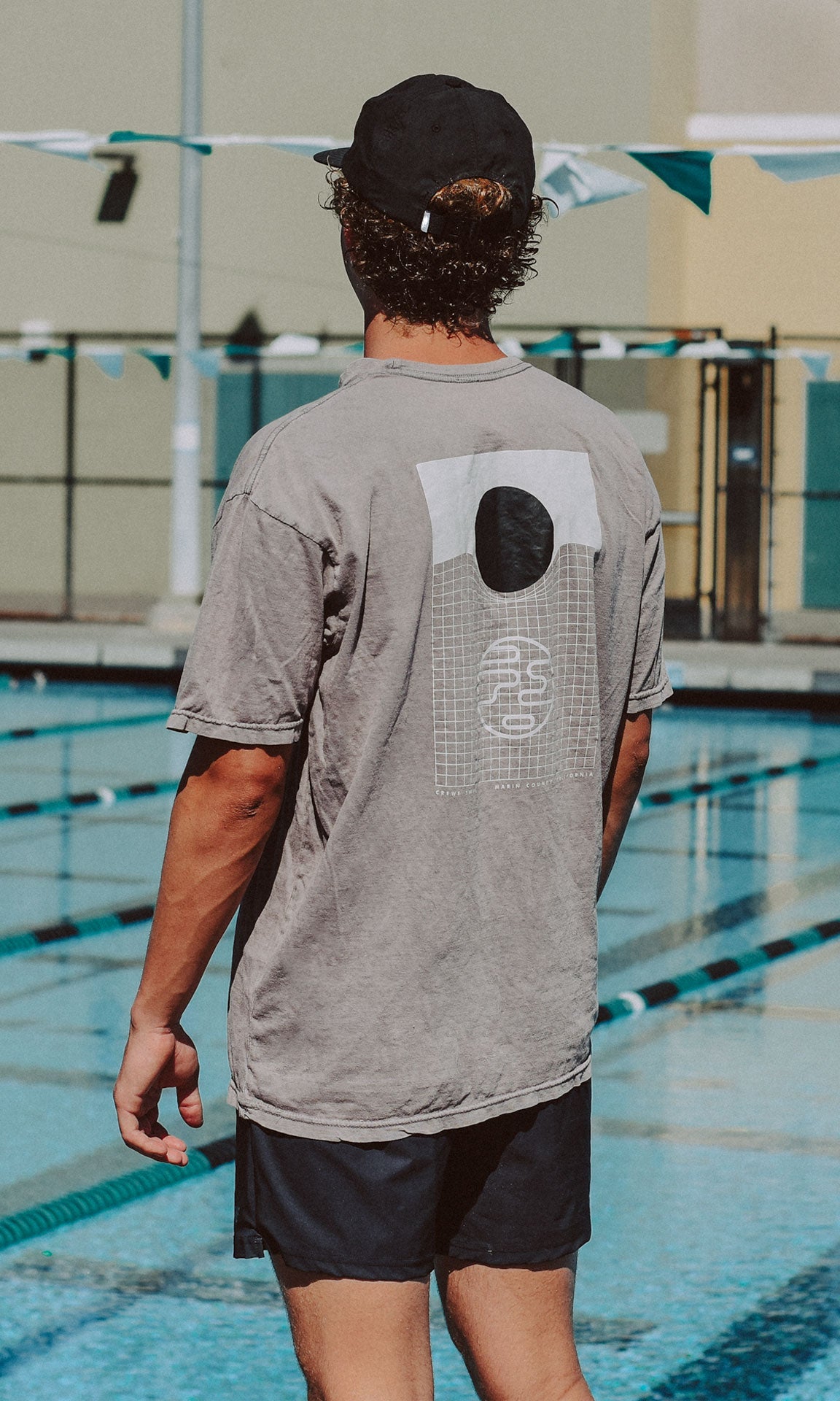 ONYX POOL WALL TEE